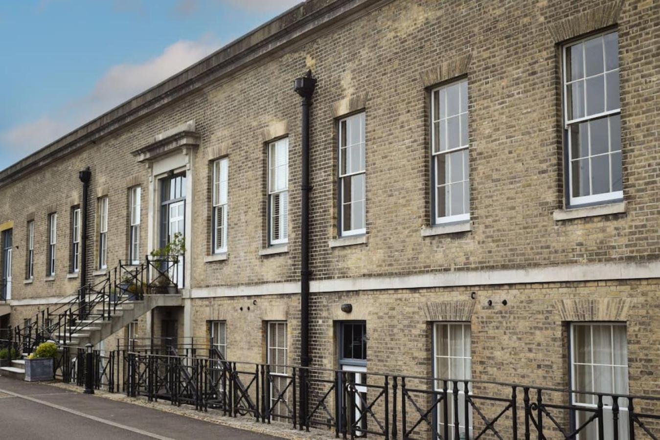 Air Maison - Naval Officers Quarters Flat Gosport Dış mekan fotoğraf